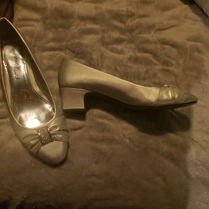 Womens dress shoes size 11